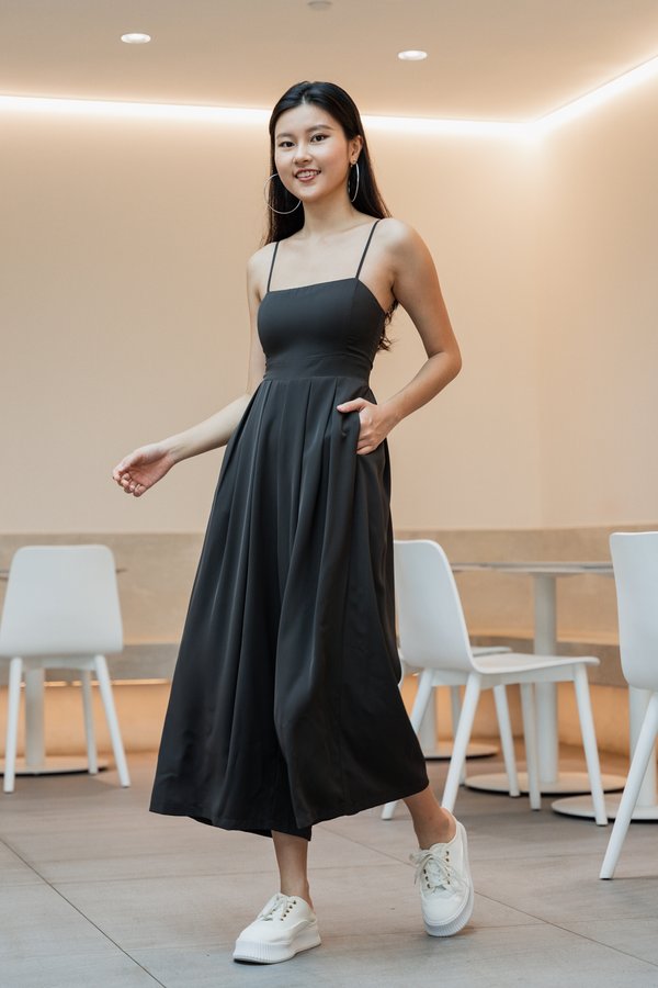 Lazie Pleated Jumpsuit (Slate grey)