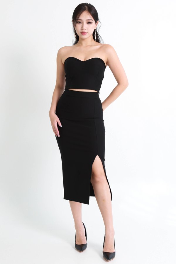 *Premium* Karyn Slit Midi Skirt (Black) 