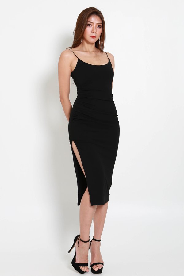 Keree Ruch Dress (Black)