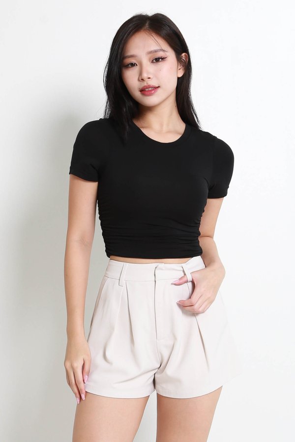 Gordia Ruched Tee (Black) Gordia Ruched Tee (Black)