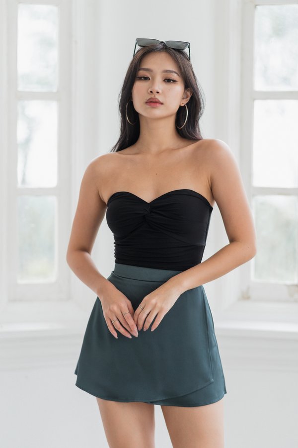 Demi Twist Knot Top (Black) 