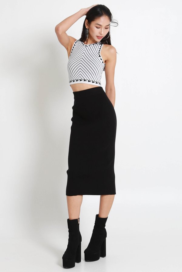 Debecca Striped Knit 2Pcs (White/Black)