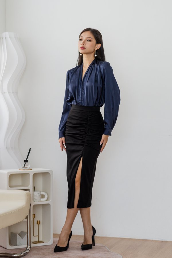 *Cloud* Kerry Slit Ruched Skirt (Black)