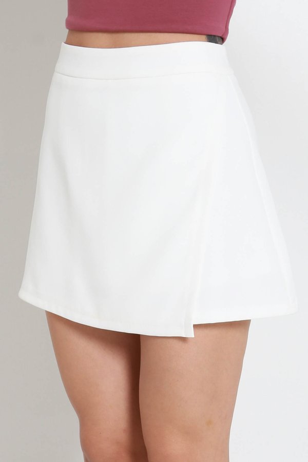 Simone Overlap Skorts (White)