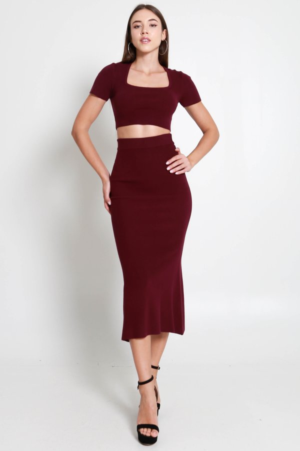 Fendy Mermaid Knit 2Pcs Set (Bungundy)