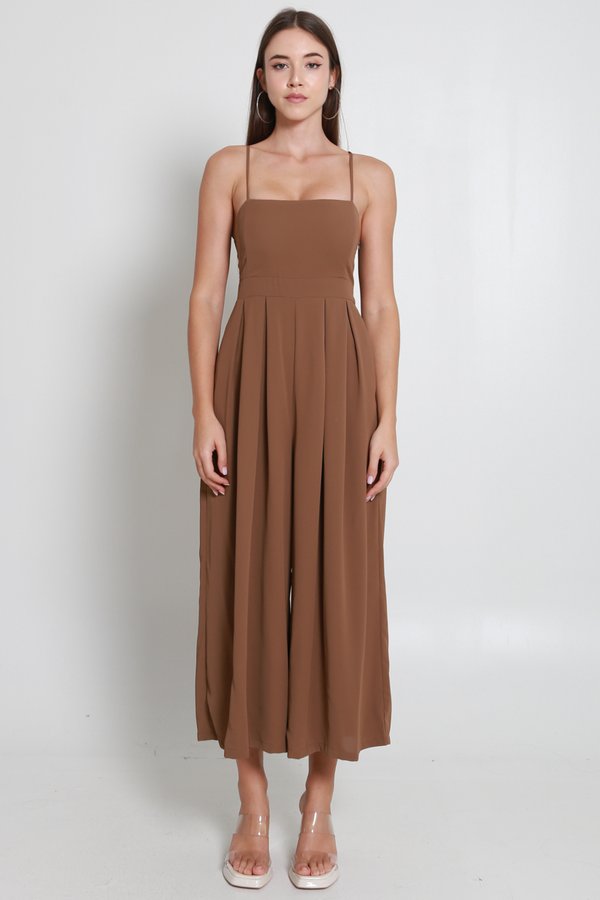 Lazie Pleated Jumpsuit (Camel)
