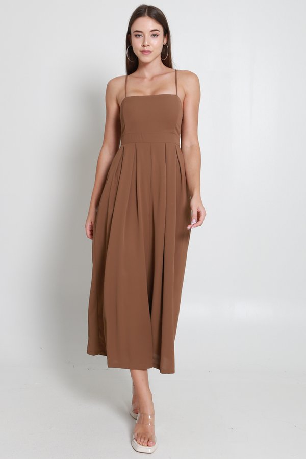 Lazie Pleated Jumpsuit (Camel)