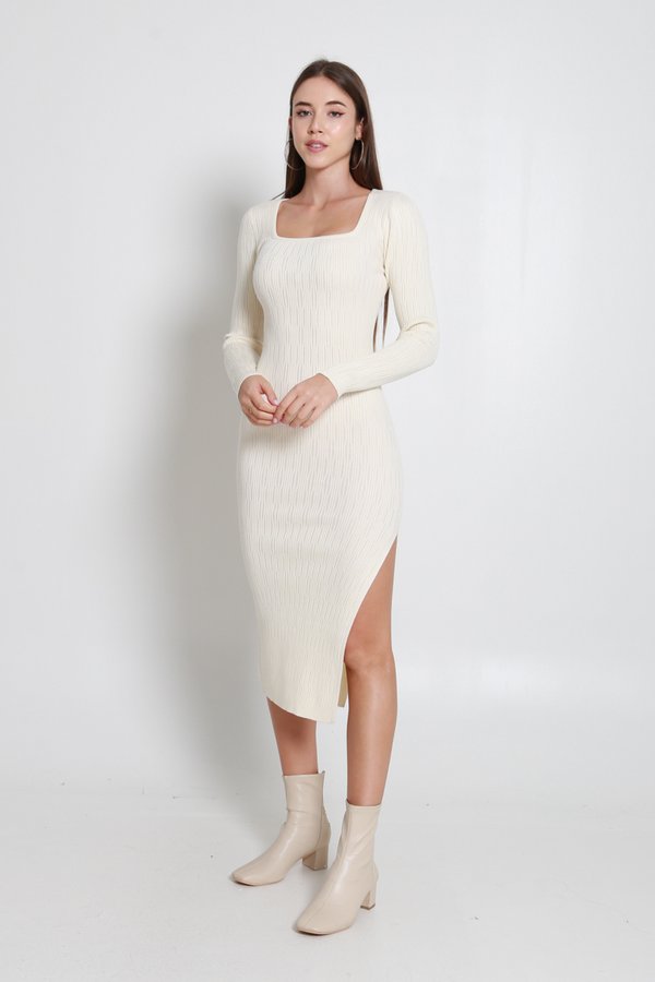 Gina Long Sleeve knit Dress (Ivory)