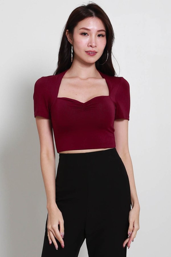 Pia Sweetheart Sleeved Top (Wine)