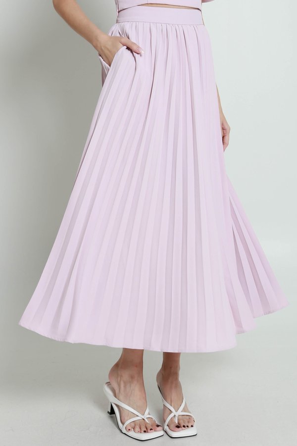 Coral Pleated Skirt (Pink)