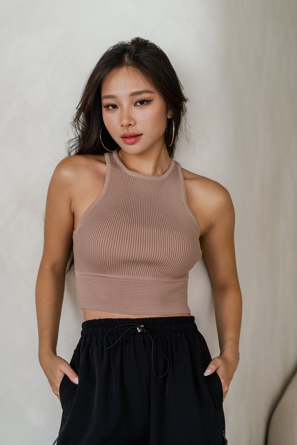 Dara Sleeveless Knit Top (Brown)