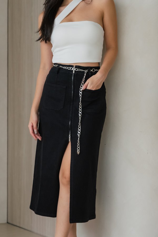 Adelia Zipped Denim Skirt (Black)