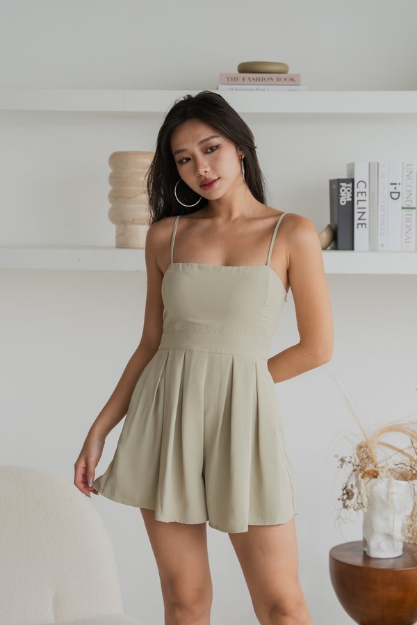 Lazier Pleated Romper (Pistachio)