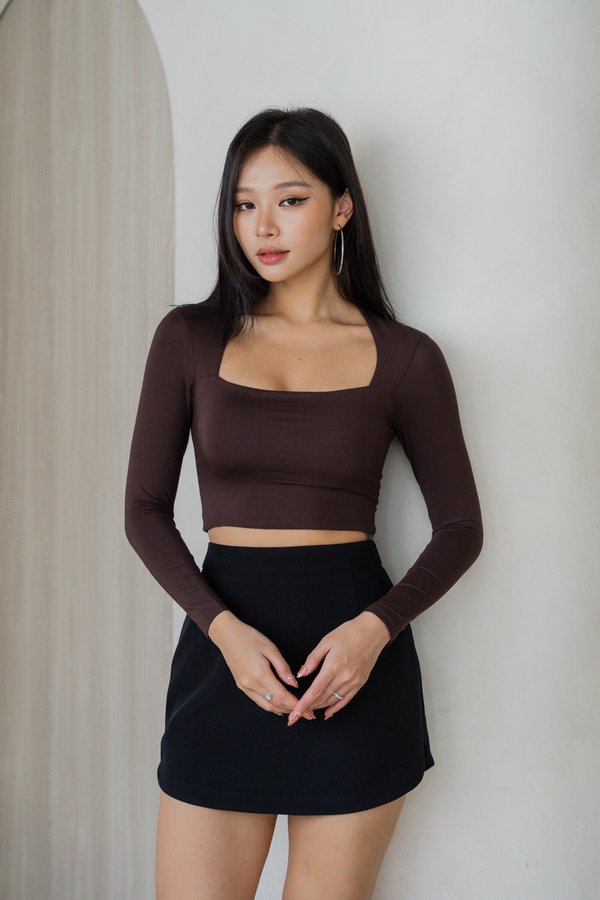 Laila Long Sleeve Top (Chocolate Brown)