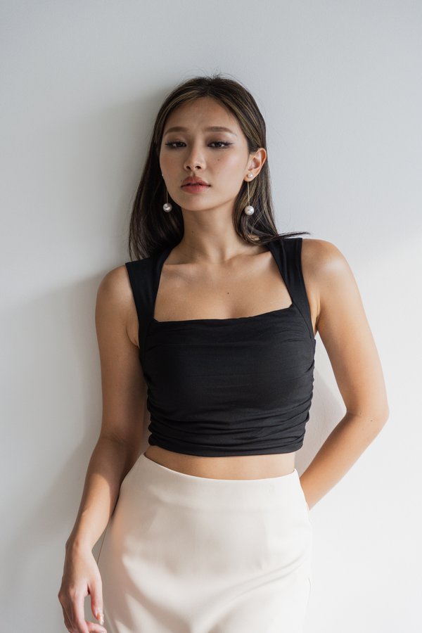 Renee Queen Anne Ruched Top (Black)