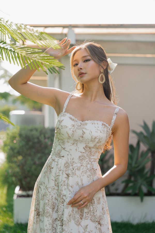 Selene Vintage Lace Dress V2 (Brown)