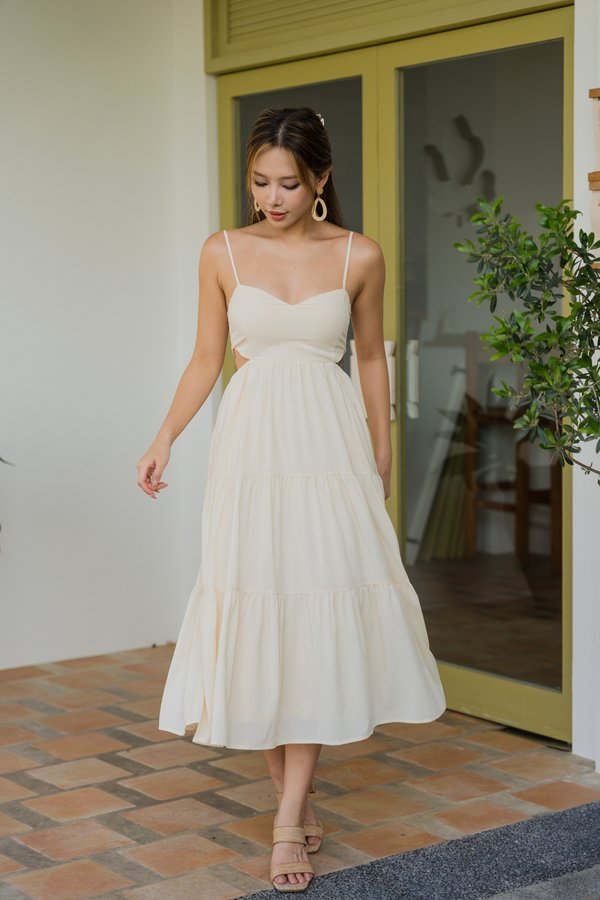Larissa Sweetheart Side Cutout Tier Dress (Daffodil)