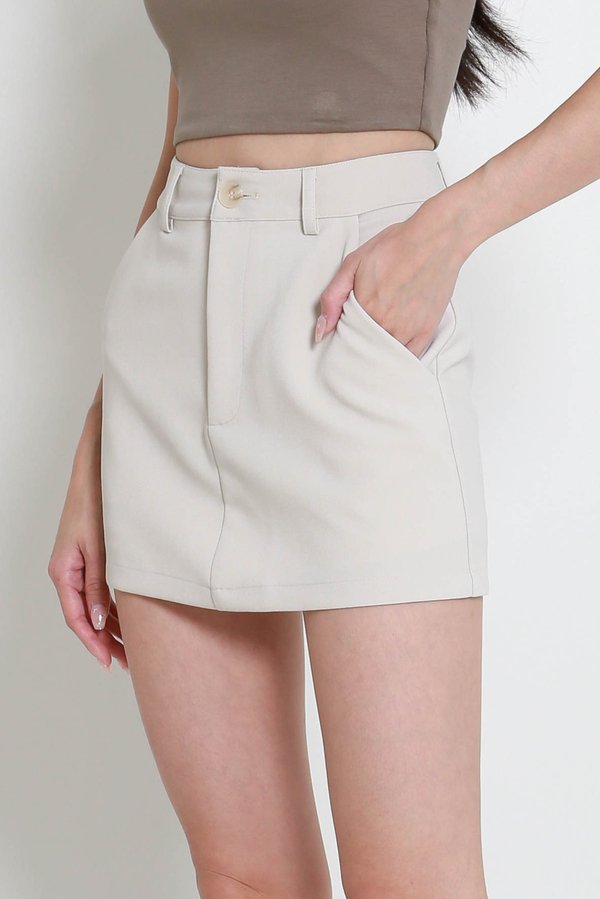Iris Mini Skorts (Ivory)