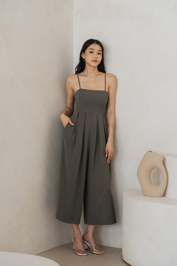 Lazie Pleated Jumpsuit (Ash Sage)