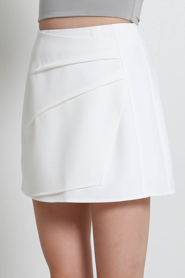 Cassia Ruch Skorts (White)