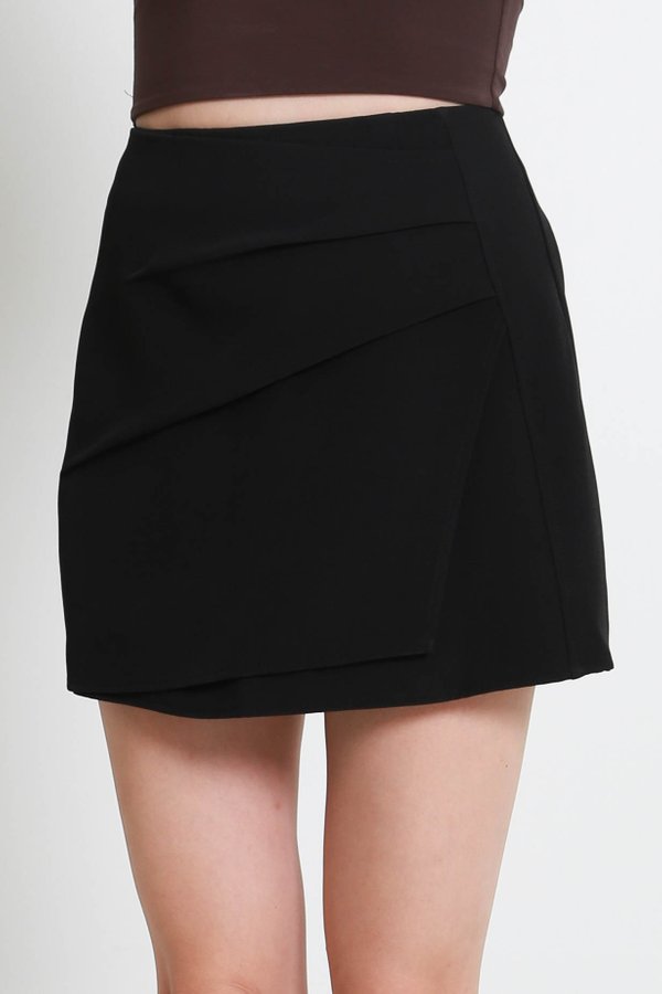 Cassia Ruch Skorts (Black) Cassia Ruch Skorts (Black)