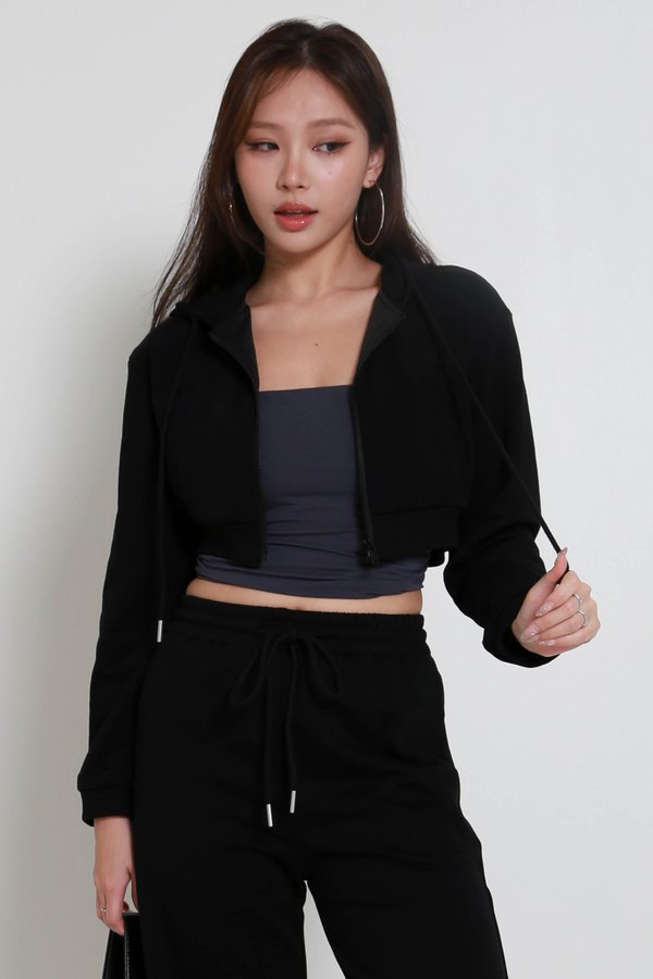 Axton Cropped Zipper Jacket (Black)