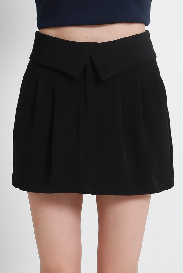 Beverly Overlap Skorts (Black) Beverly Overlap Skorts (Black)