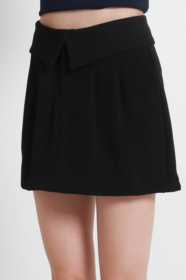 Beverly Overlap Skorts (Black) Beverly Overlap Skorts (Black)