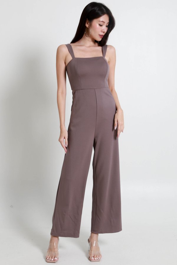 *Luxe* Leia Jumpsuit (Taupe)