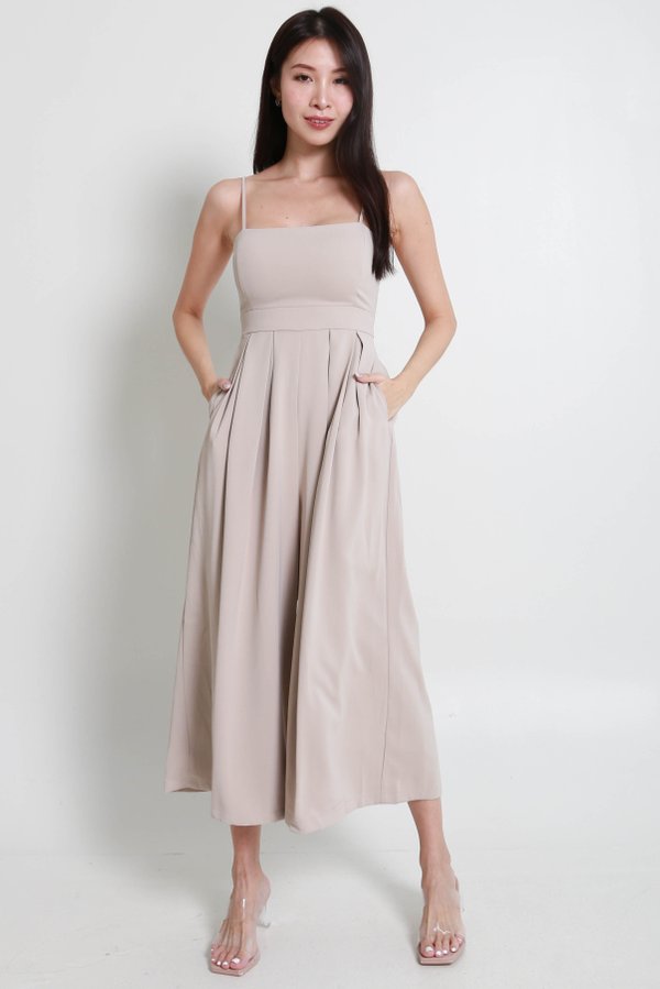 Lazie Pleated Jumpsuit (Sand)