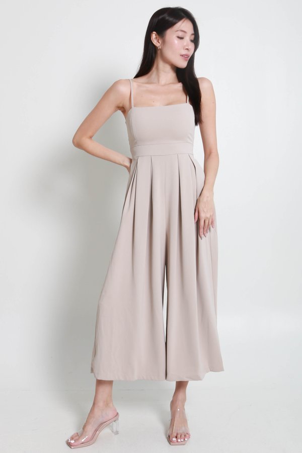 Lazie Pleated Jumpsuit (Sand)