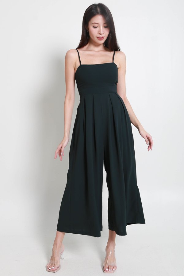 Lazie Pleated Jumpsuit (Dark Emerald Green)
