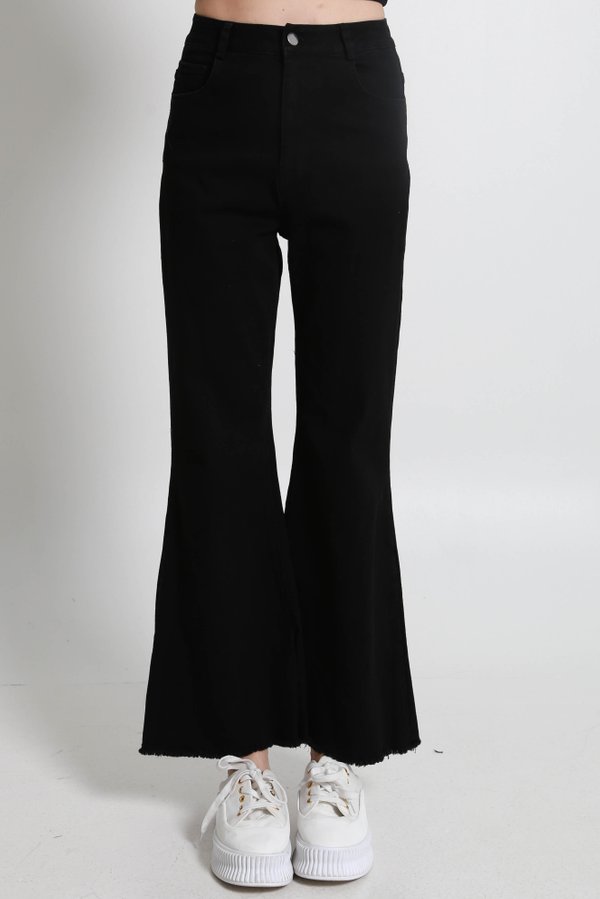 Heidi Slit Denim Jeans (Black)