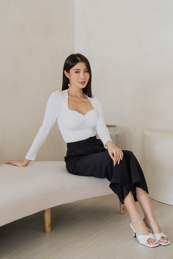 Rianna Sweetheart Long Sleeve Top (White) Rianna Sweetheart Long Sleeve Top (White)
