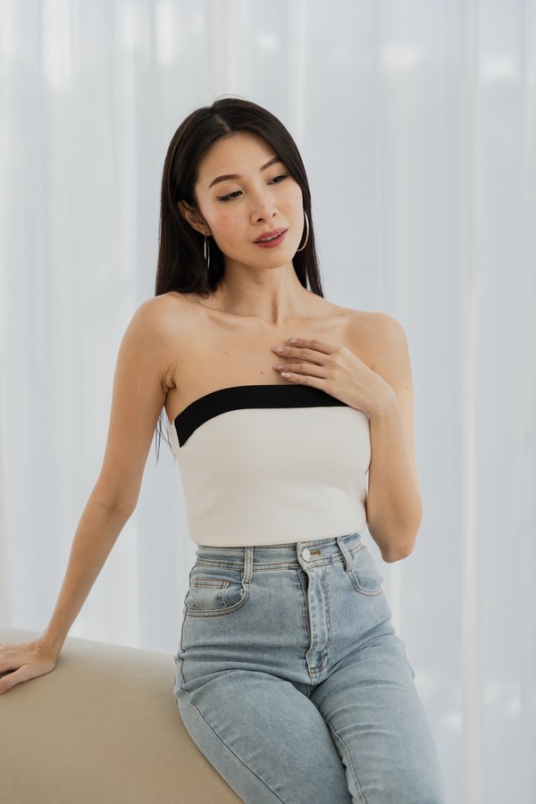 *Cloud* Giselle Contrast Top (White) *Cloud* Giselle Contrast Top (White)