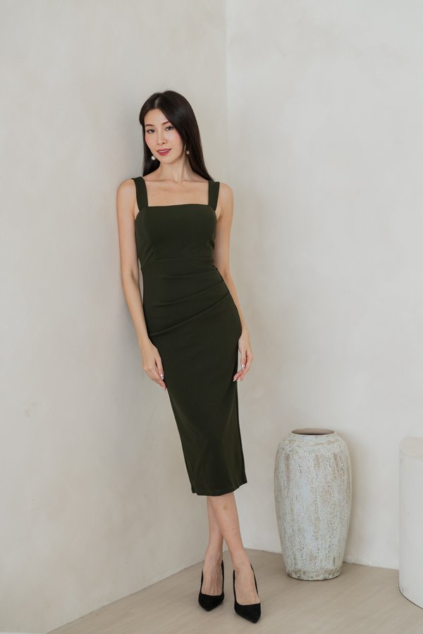 Aelin Straight Neck Ruch Midi Dress (Dark Olive)