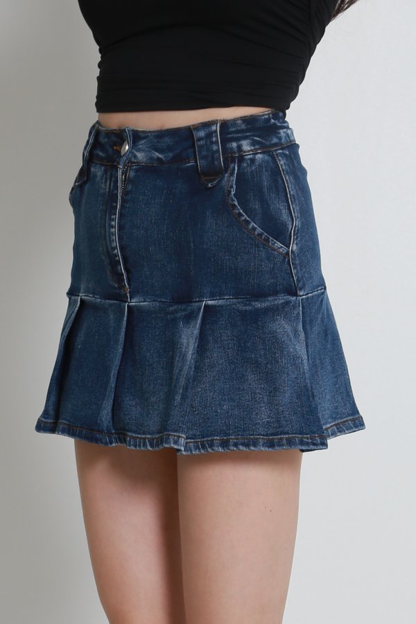 Adrena Denim Pleated Skorts (Dark Acid)