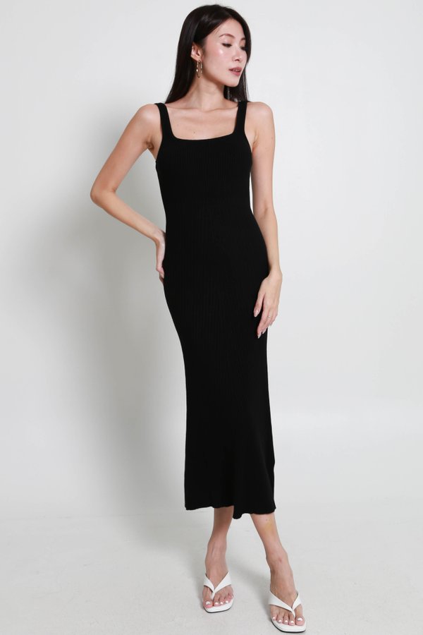 Eugenia Mermaid Knit Dress (Black)