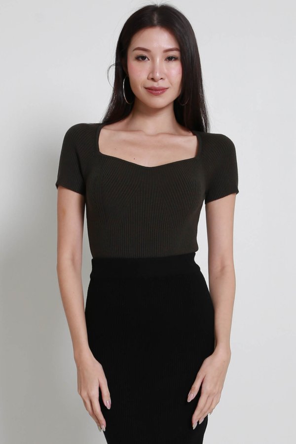 Ella Sweetheart Knit Top (Dark Olive)