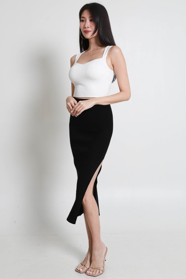 Rayna Queen Anne Padded Top (White) Rayna Queen Anne Padded Top (White)