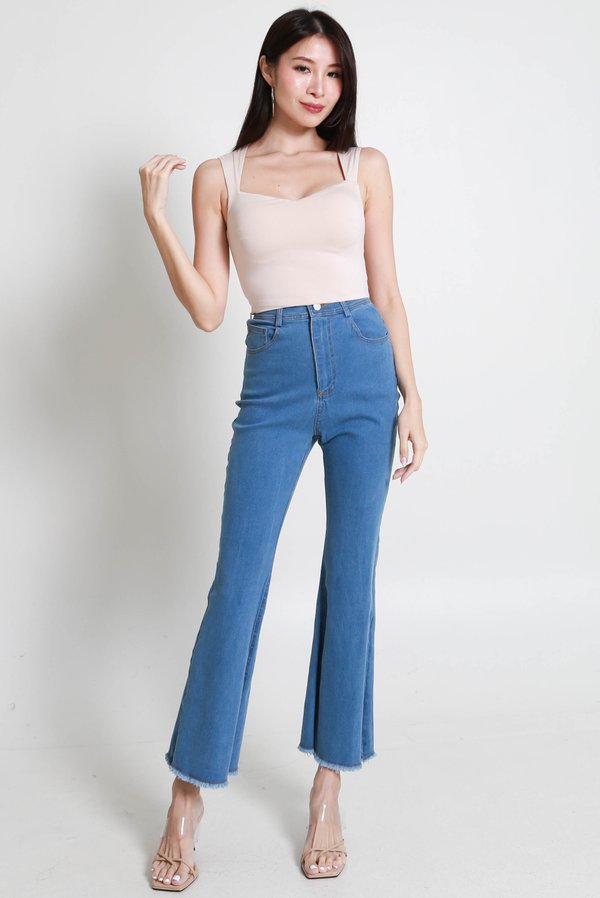 Rayna Queen Anne Padded Top (Nude Pink)