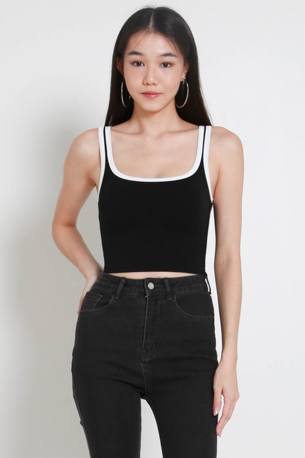 Daria Outline Padded Top (Black)