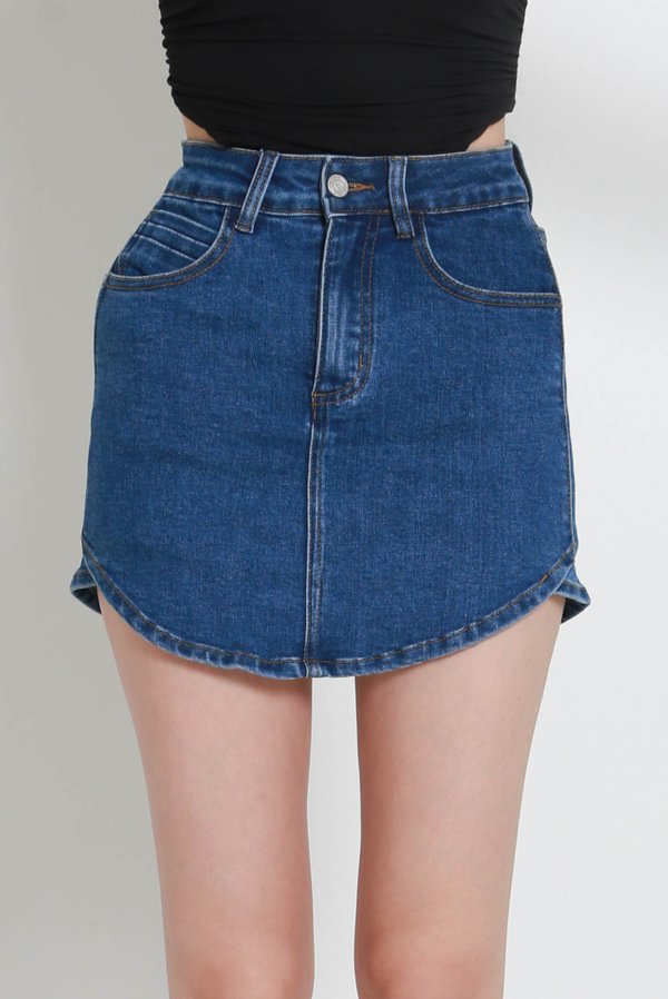 Cora Curve Hem Denim Skorts (Dark Wash) Cora Curve Hem Denim Skorts (Dark Wash)