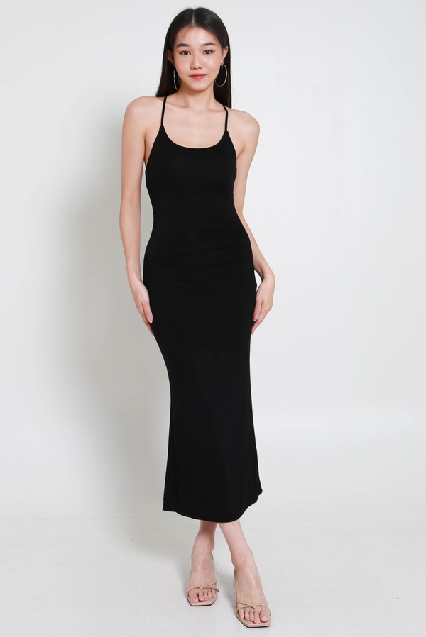 Claudette Padded Mermaid Dress (Black)