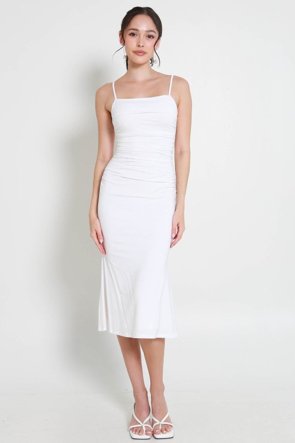 Amalia Padded Ruched Mermaid Dress (White)