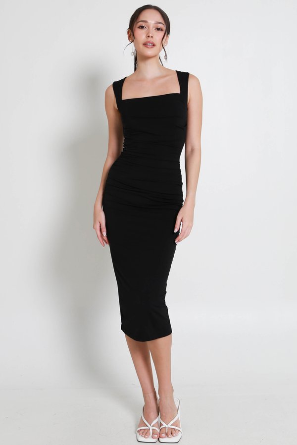 Tracey Queen Anne Padded Ruched Dress (Black)