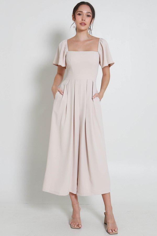 [SLEEVED] Lazie Pleated Jumpsuit (Ecru)