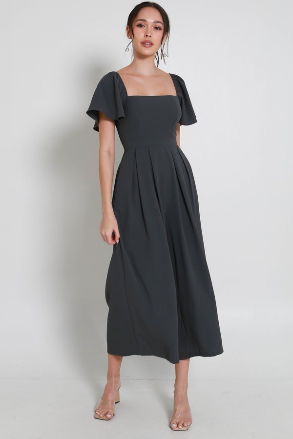 [SLEEVED] Lazie Pleated Jumpsuit (Ash Sage)