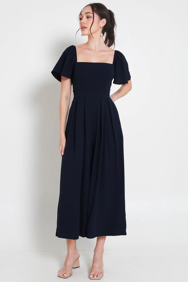 [SLEEVED] Lazie Pleated Jumpsuit (Navy)