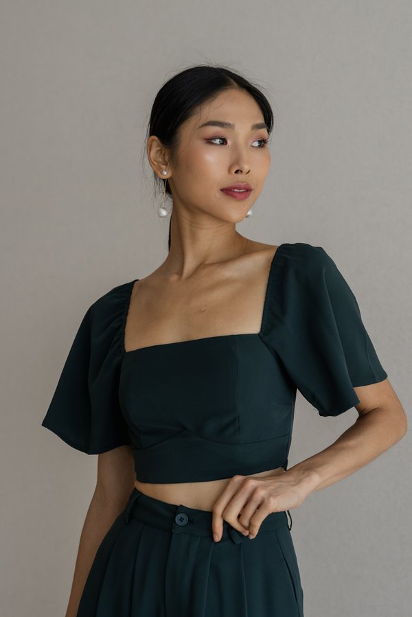 Leena Sleeved Padded Top (Dark Emerald Green)